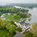 The Oaks Waterfront Inn