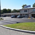 The White Oaks Motel