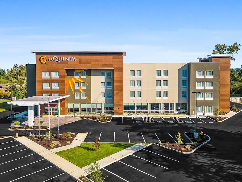 Travelodge by Wyndham Centralia in Centralia, Washington, United States