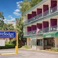 Travelodge by Wyndham Chambersburg