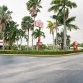 Tropicaire Motel