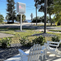 Tropical Bay Inn Motel