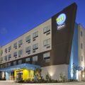 Tru by Hilton Meridian