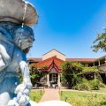Vineyard Court Designer Suites Hotel
