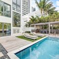 W South Beach