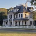 Walker Manor