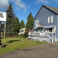 Wonderland Motel