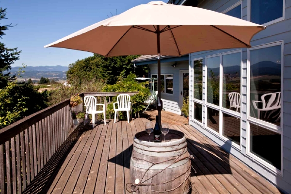 Yamhill Vineyards Bed and Breakfast in Newberg, Oregon, United States