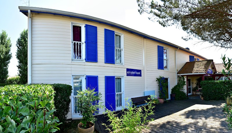 Ad Cyber Hotel in L'Union, France