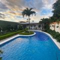 Airport Hotel Berlor