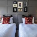 Alexander Pope Hotel