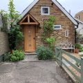 Alma House Bed & Breakfast
