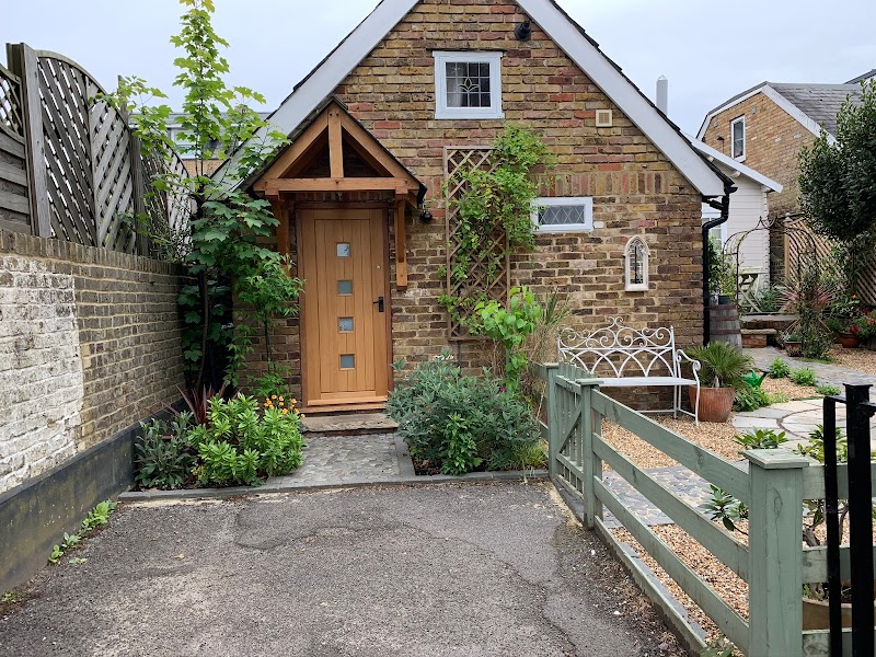 Alma House Bed & Breakfast in Windsor, United Kingdom