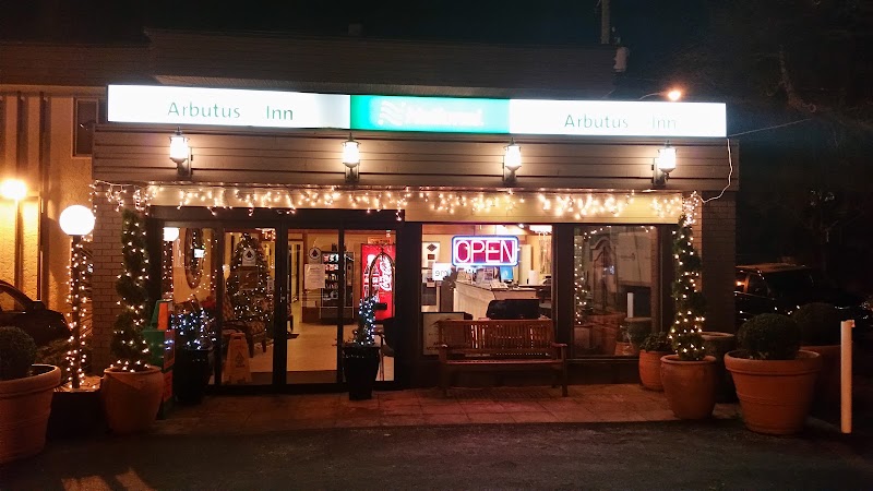 Arbutus Inn in Victoria, Canada