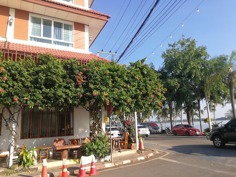 Arunothai Coffe House Homestay in Phayao, Thailand
