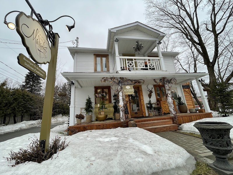 Auberge de la Place in Saint-Sauveur, Canada