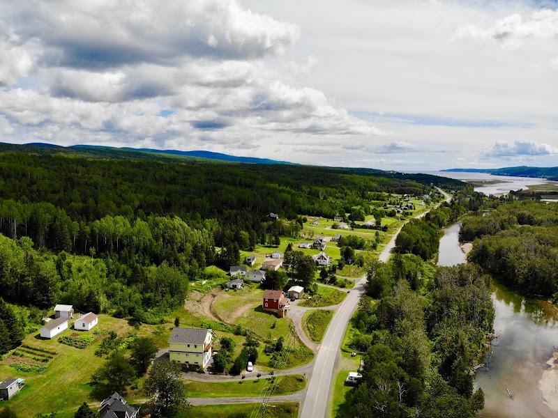 Auberge du Saumonier Lodge in Gaspe, Canada