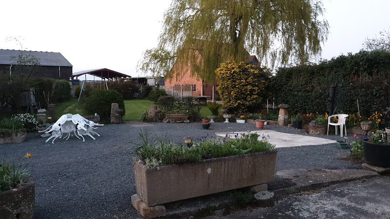Austons Down Farm in Warwick, United Kingdom