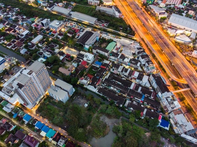 Avana Grand Hotel and Convention Centre in Samut Prakan, Thailand