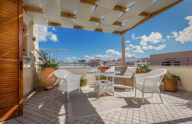 Avli Lounge Apartments in Rethymno, Greece
