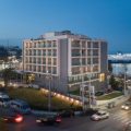 Avra Hotel