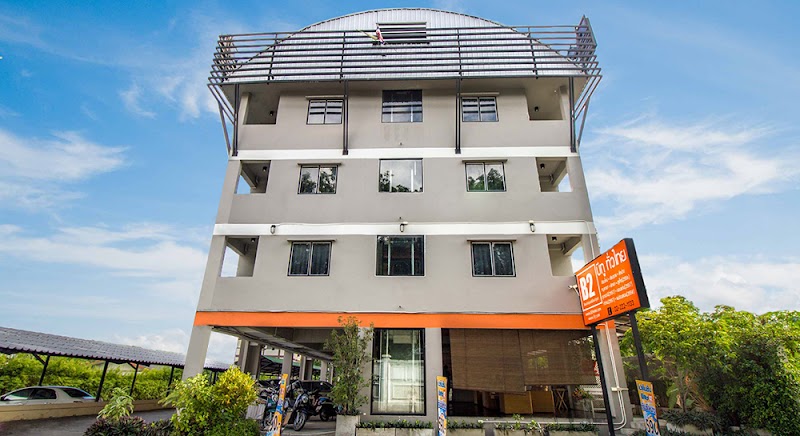 B2 Santitham (Wat Jed Yod) Hotel in Ban Chang Phuak, Thailand