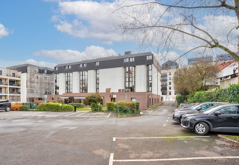 B&B Hotel Paris Châtillon in Chatillon, France