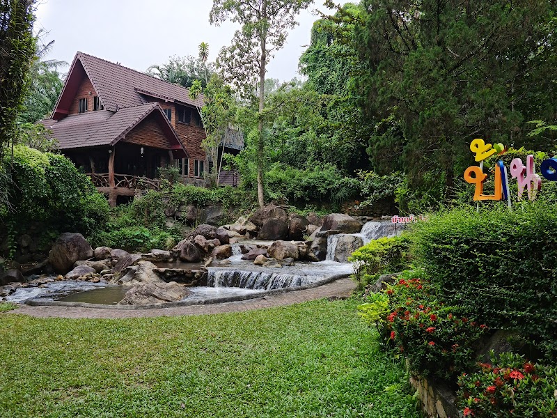 Baan Fahsai Resort in Phayao, Thailand