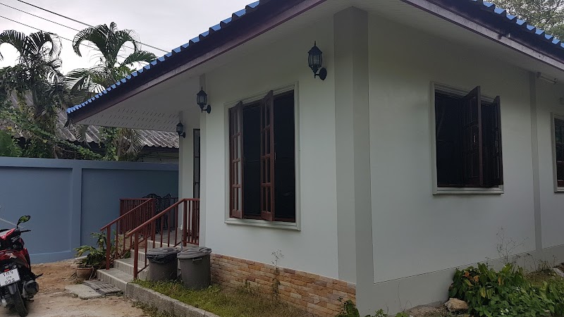 Baan Sabai Hotel in Ban Rawai, Thailand