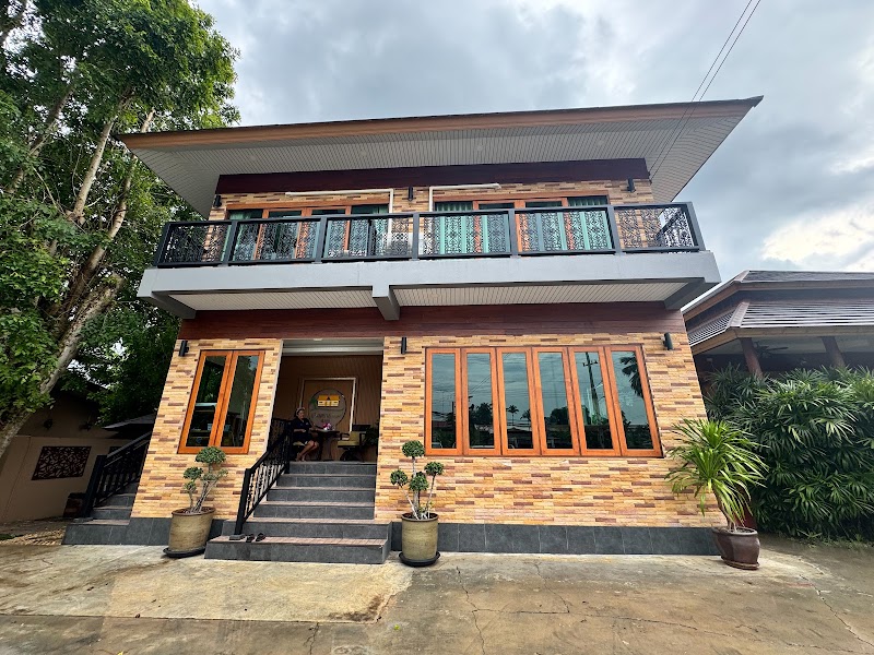 Baan Saranrom in Samut Songkhram, Thailand