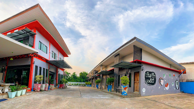 Baan Sri Family in Prachin Buri, Thailand