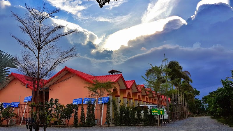 Baan Suan Khun Yai Resort in Suphan Buri, Thailand