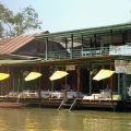 Baanrak Amphawa