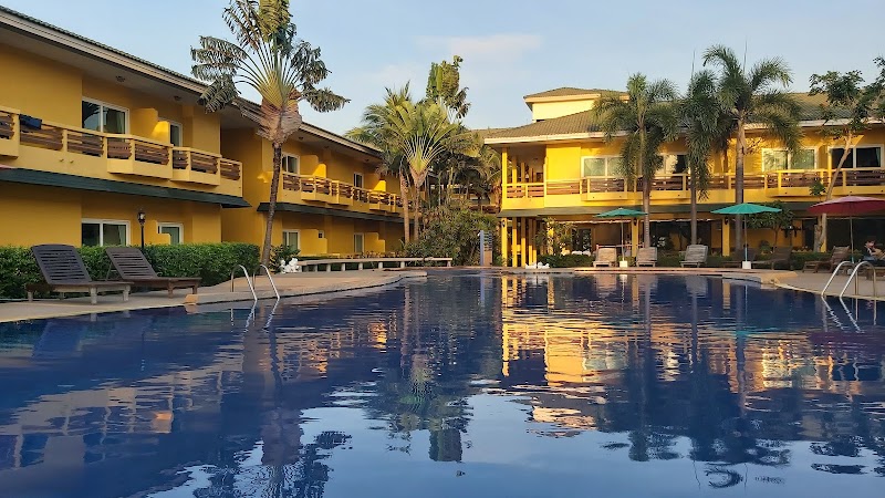 Bacchus Home Resort in Pran Buri, Thailand