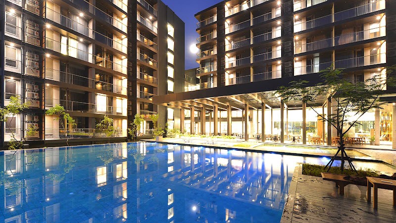Balcony Seaside Sriracha Hotel & Serviced Apartments in Si Racha, Thailand