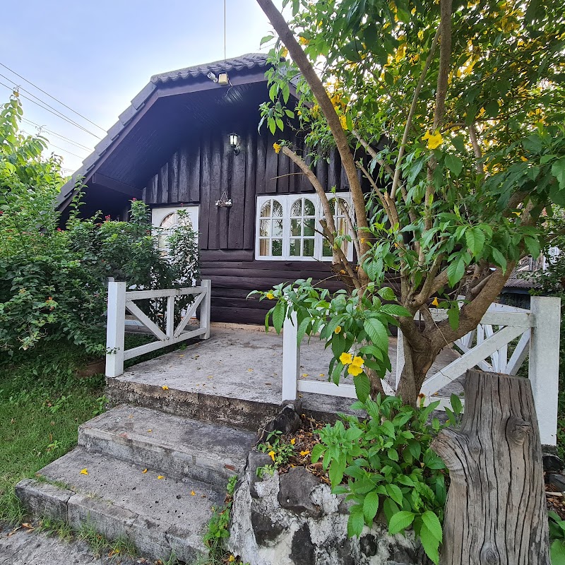 Banmai Rimkhong Resort in Phibun Mangsahan, Thailand