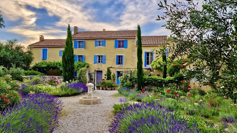 Bastide Saint-Didier in Pernes-les-Fontaines, France
