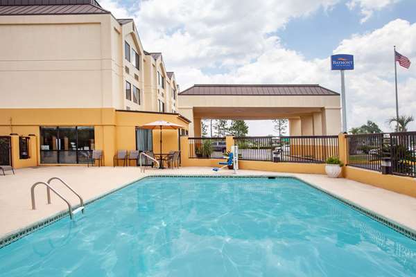 Baymont by Wyndham Saraland in Saraland, Alabama, United States