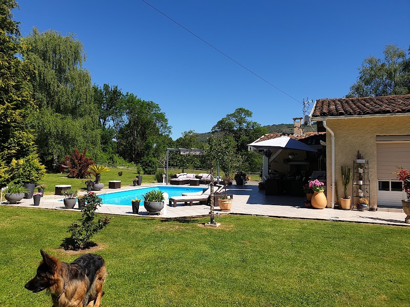 Bed & Breakfast Le Gîte de Pawel in Foix, France
