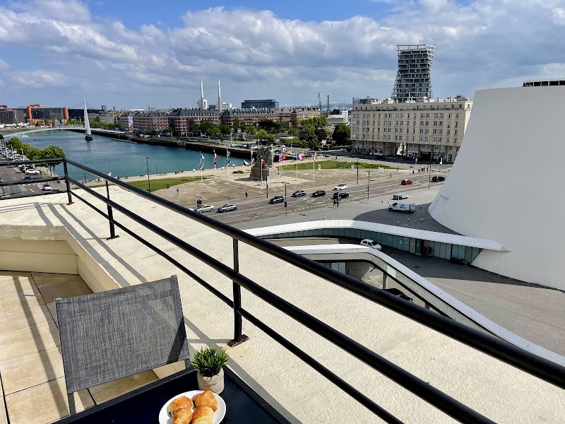 Best Western ARThotel in Le Havre, France
