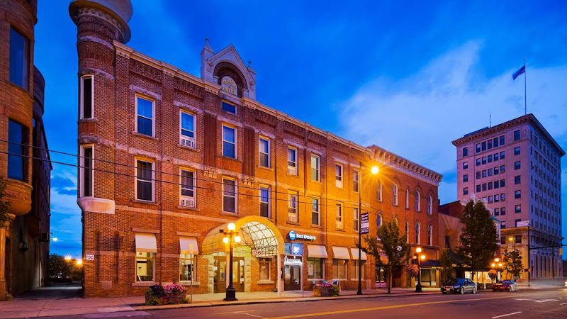 Best Western Park Hotel in Warren, Ohio, United States