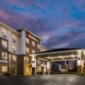 Best Western Plus Lacombe Inn & Suites