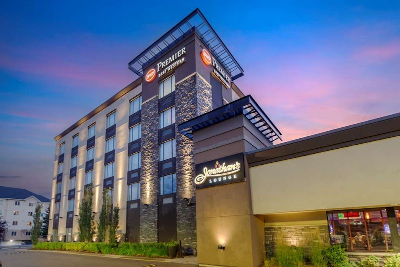 Best Western Premier Denham Inn & Suites in Leduc, Canada