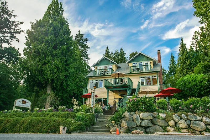 Bonniebrook Lodge in Gibsons, Canada