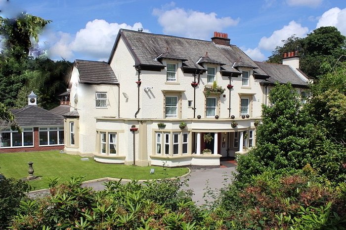 Briars Hall Hotel in Burscough, United Kingdom