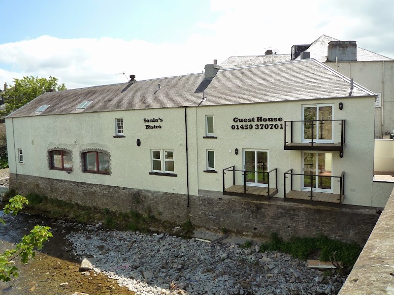 Bridge House Guest House in Hawick, United Kingdom