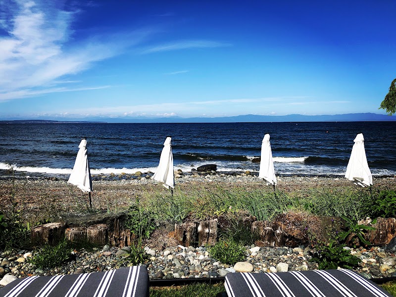 Brisa Marina Bed and Breakfast in Qualicum Beach, Canada