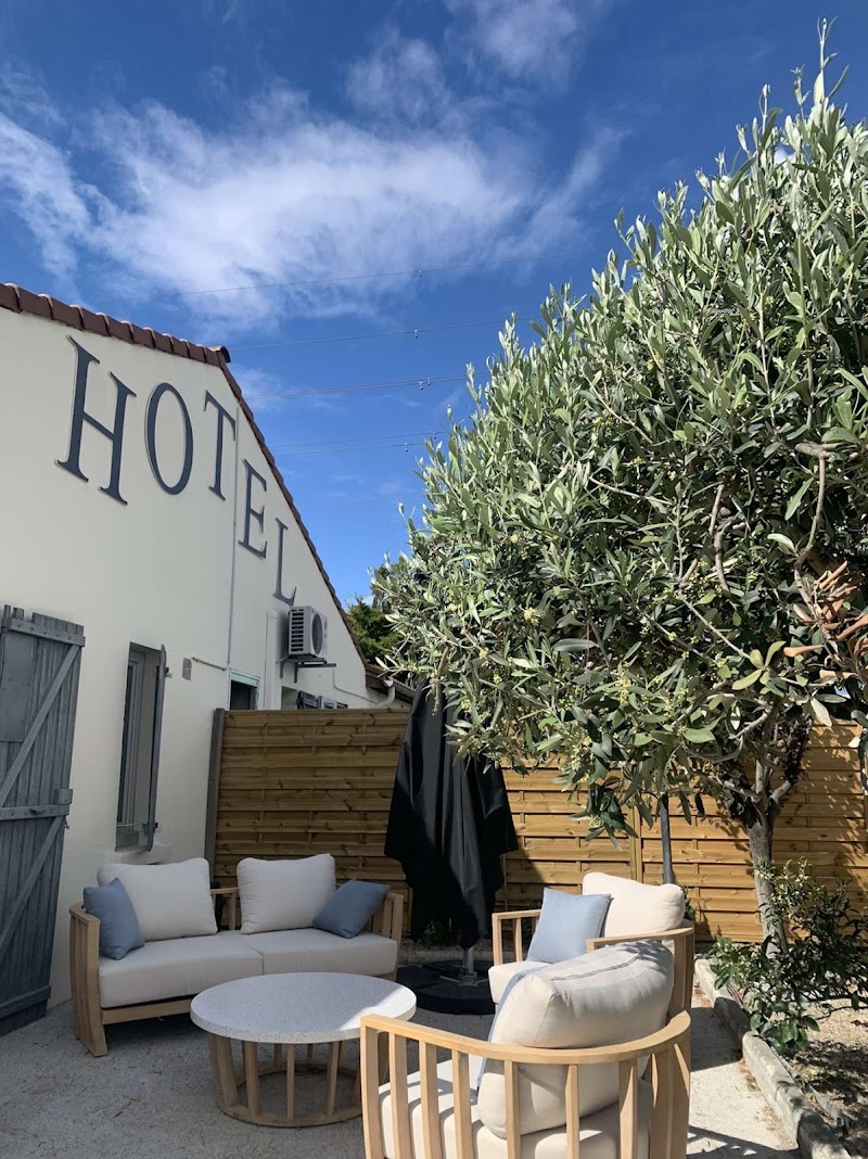 Brit Hotel Plaisance in Narbonne, France