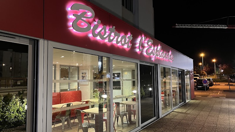 Brit Hotel Toulouse Colomiers - L'Esplanade in Blagnac, France