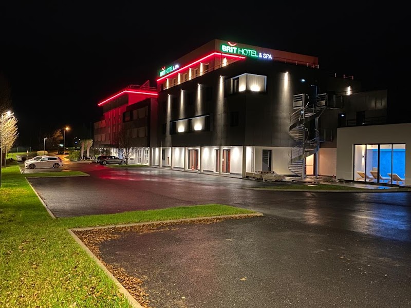 Brit Hotel du Parc in Fougeres, France